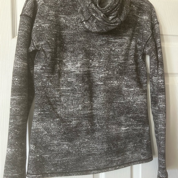 Lululemon Endeavor Pullover w Hood. Black White Spray Jacquard, size 4. - Picture 13 of 13